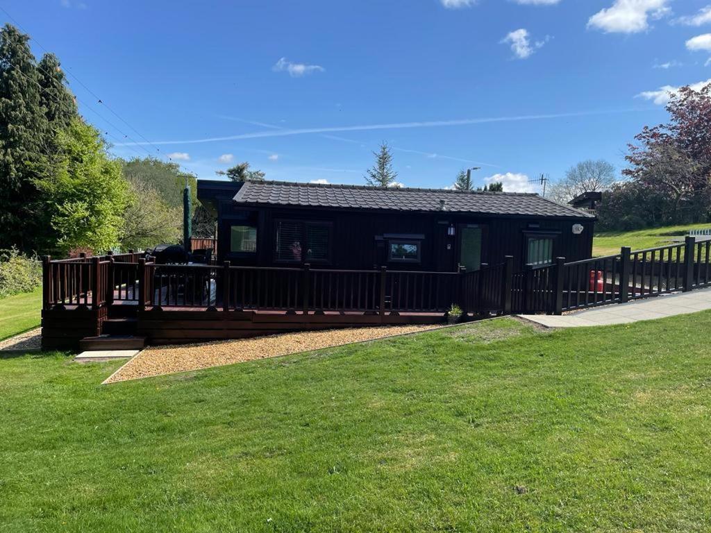 Lakeview Lodge, Builth Wells No Tradesmen Allowed Exterior photo